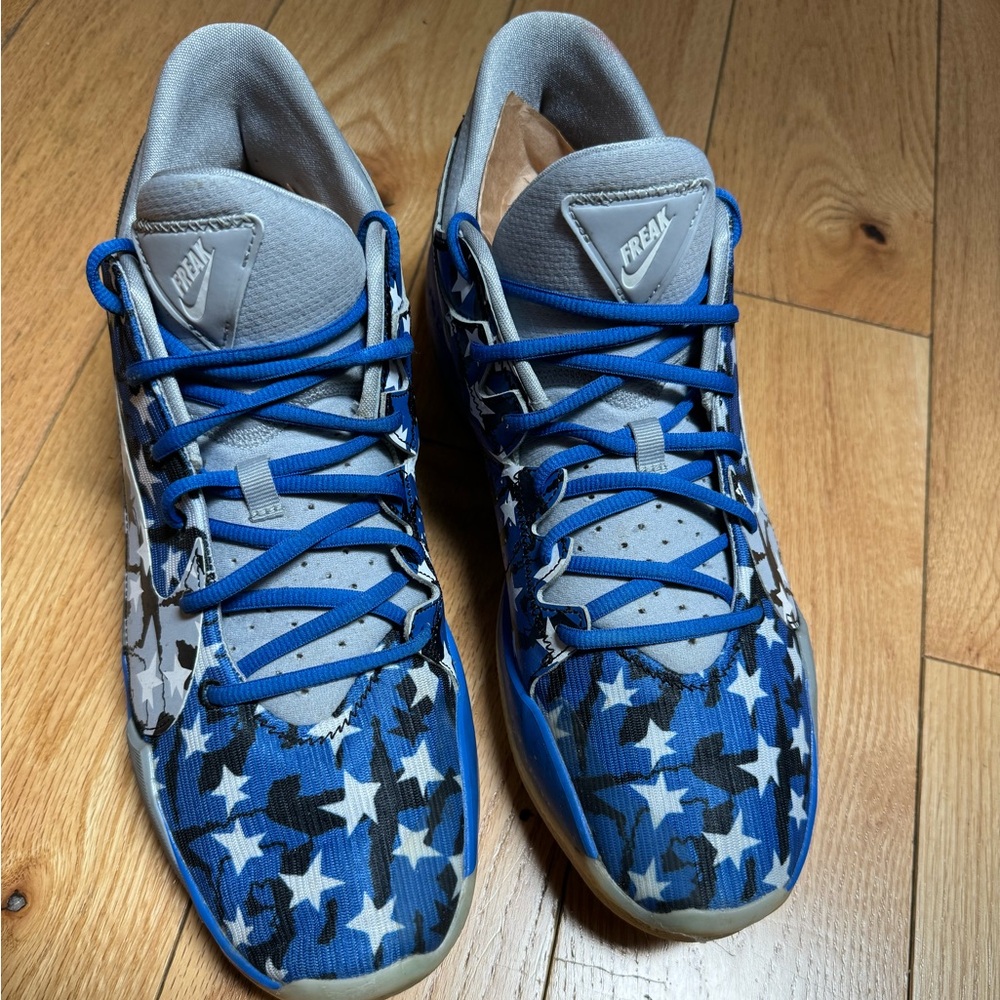 Men’s Nike Zoom Freak